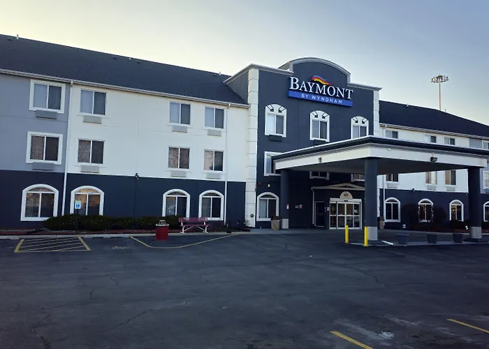 Baymont By Wyndham Chicago/Calumet City