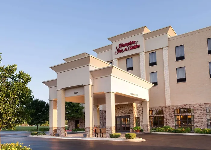 Hampton Inn & Suites Addison