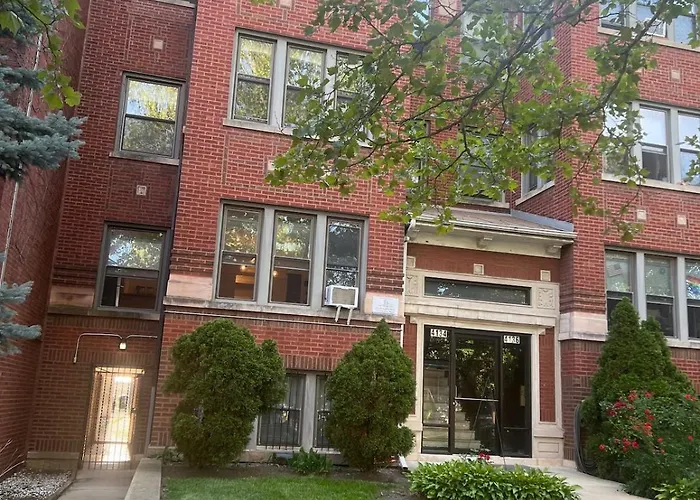 Nice & Cozy 1-Bedroom Condo In Irving Park Chicago