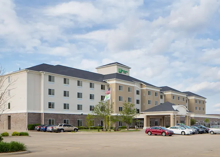 Holiday Inn Hotel & Suites Bloomington Airport By Ihg