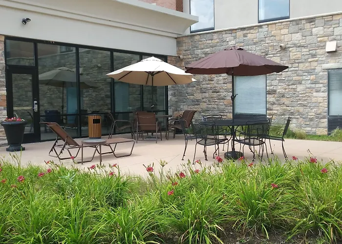 Hampton Inn & Suites Chicago Deer Park