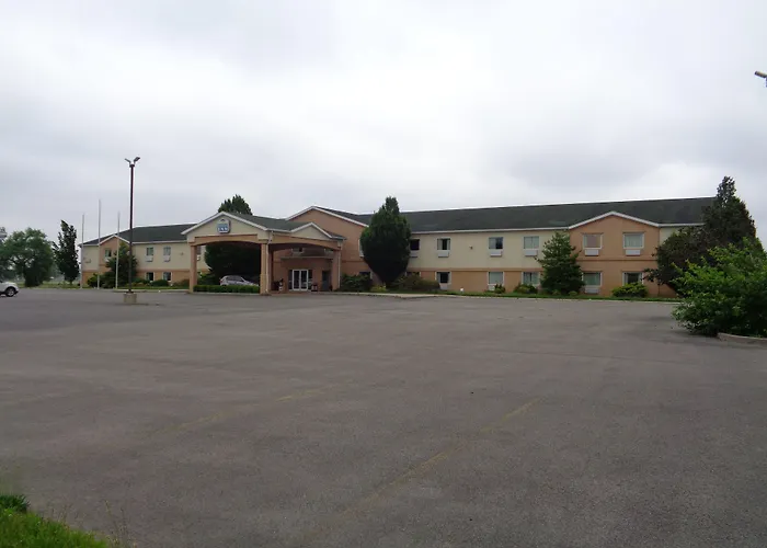 Fairgrounds Inn