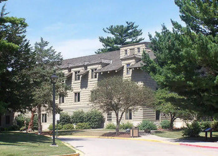 Starved Rock Lodge & Conference Center