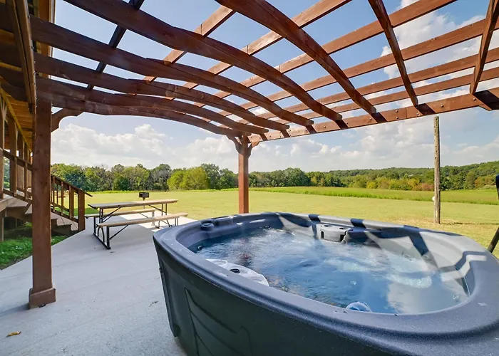 Near Garden Of The Gods: Home W/ Fire Pit, Hot Tub