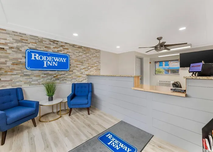 Rodeway Inn Lyons - La Grange