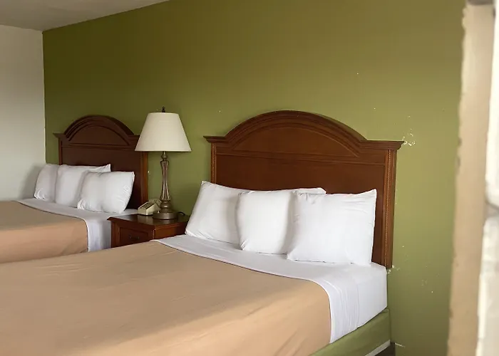 Relax Inn & Suites