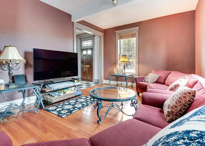 Pet-Friendly Historic Library Home On Route 66