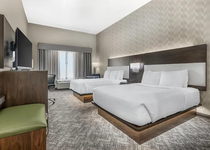Best Western Plus Parkside Inn & Suites