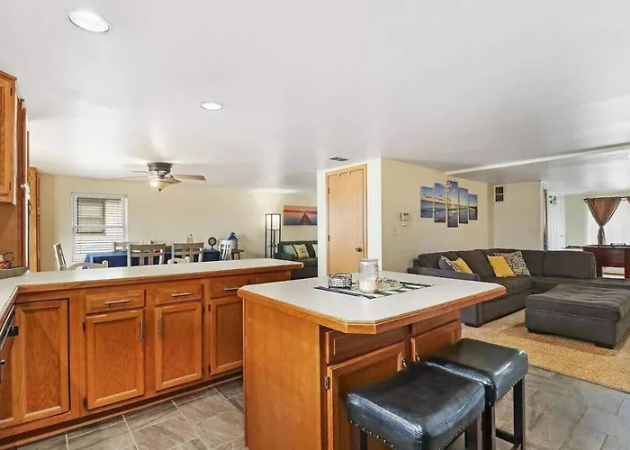 Gorgeous Nautical Lake House Chain O' Lakes With Hot Tub Option