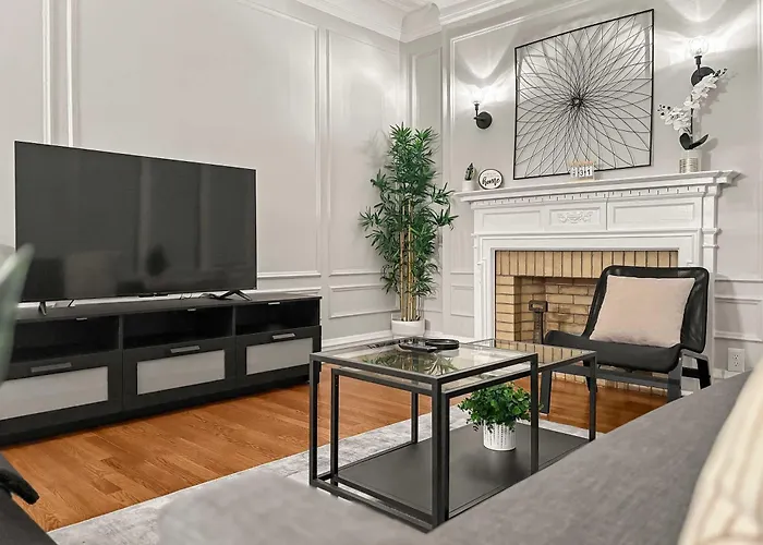 Spacious 4Br Retreat - Chase E1