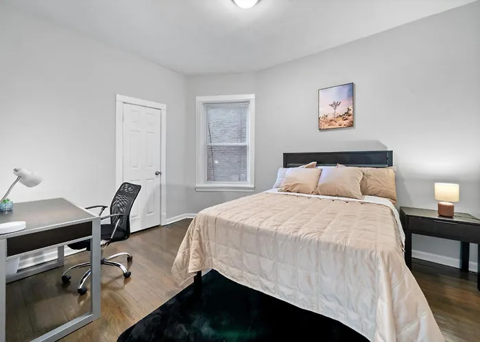Cozy Woodlawn Retreat 1