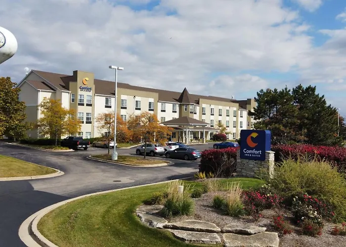 Comfort Inn & Suites Geneva- West Chicago