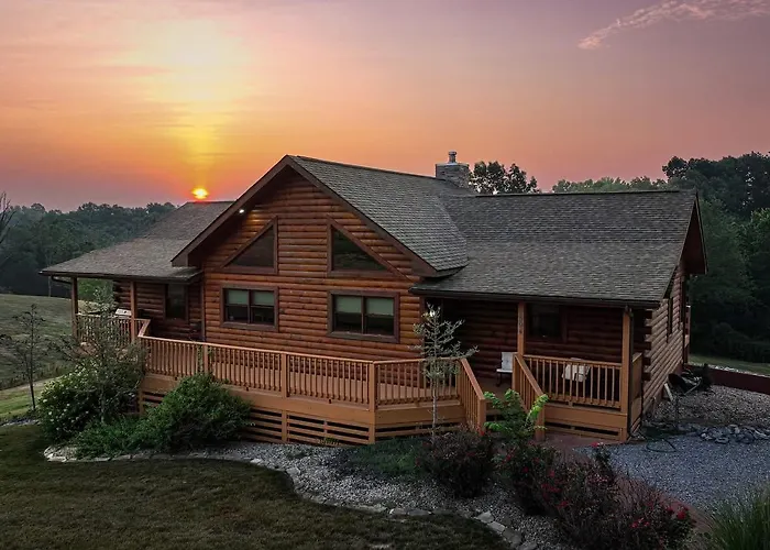 4Br Log Cabin Fireplace, Bar & Game Room