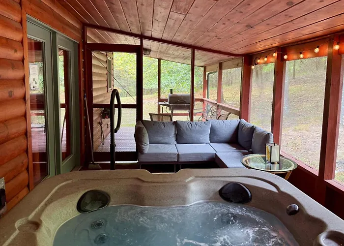 Romantic Cabin W Hot Tub Near Carbondale