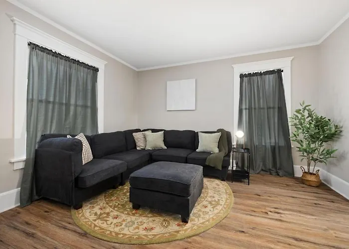 Charming 3Bd Home For Long Stays