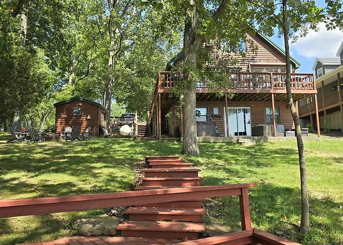 New Dock, Kayaks, Lake Sunsets, Hot Tub