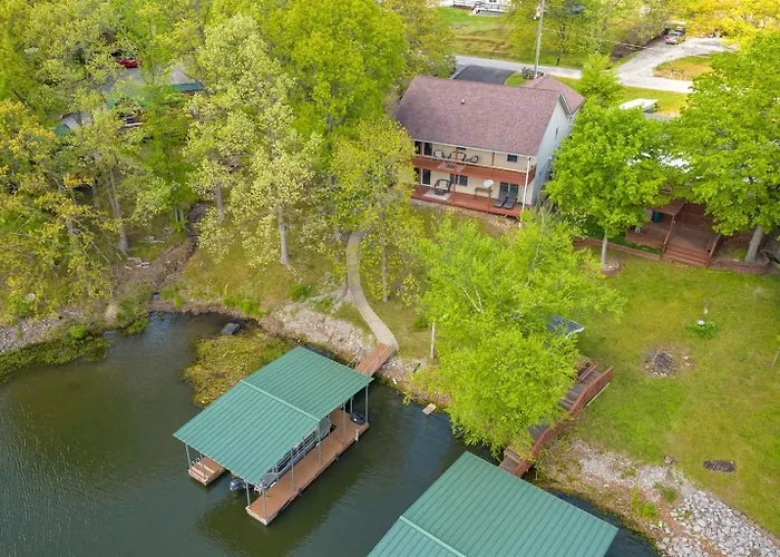 Dock, Kayaks, Walk To Koa Next Door