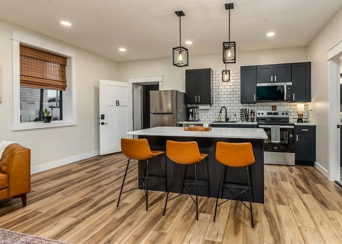 Modern 1Br Downtown Near Stone Face