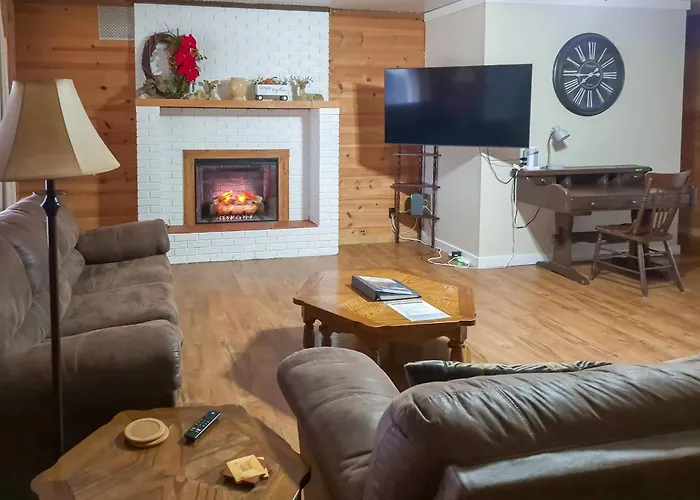 5 Mins To Garden Of The Gods: Fire Pit & More!