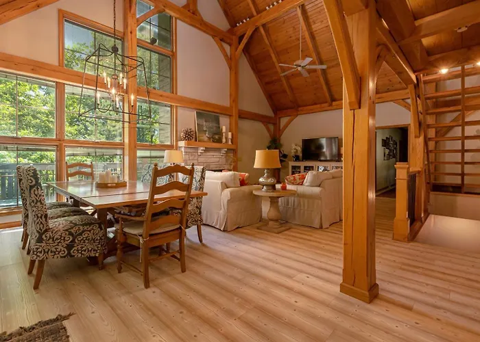 Luxury 6Br Waterfront Home On Lake Of Egypt
