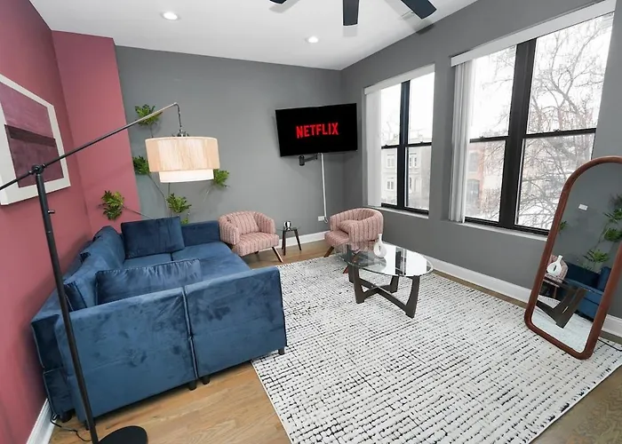 Stylish 2Br Chicago Home Near United Center & Mrt