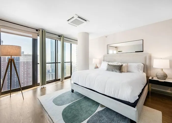 Lux Dtown Penthouses 9Bd-9Ba Sleep 25 Parking, Pool, Gym