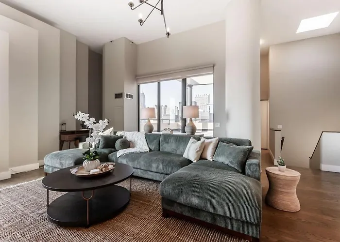Downtown Penthouse 5Bd Views Parking Gym