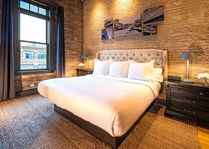 124 Lofts - Downtown Dundee - Walk To Dining