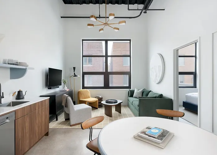 The Neighborhood Hotel - Little Italy Li