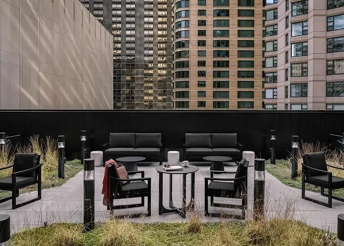 Kasa Lake Shore Chicago