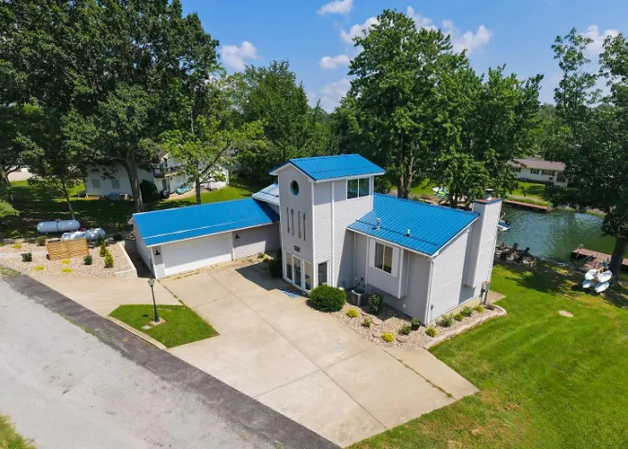 Waterfront 3Br Loft W Dock On Lake Of Egypt