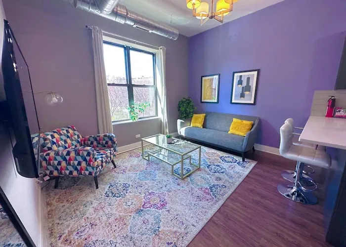 Spacious 3Br 420-Friendly | Mccormick & Uic Campus