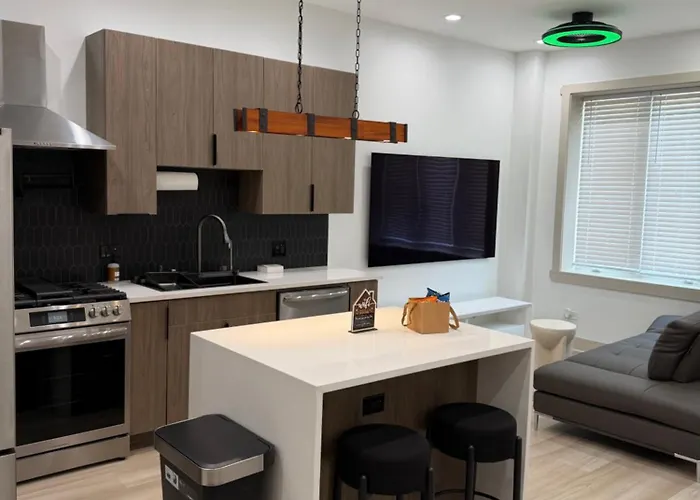 Living Like A Local In The Heart Of Bronzeville