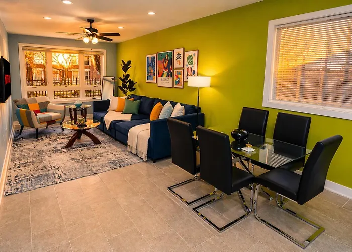 Spacious 3BR Near United Center&Medical District
