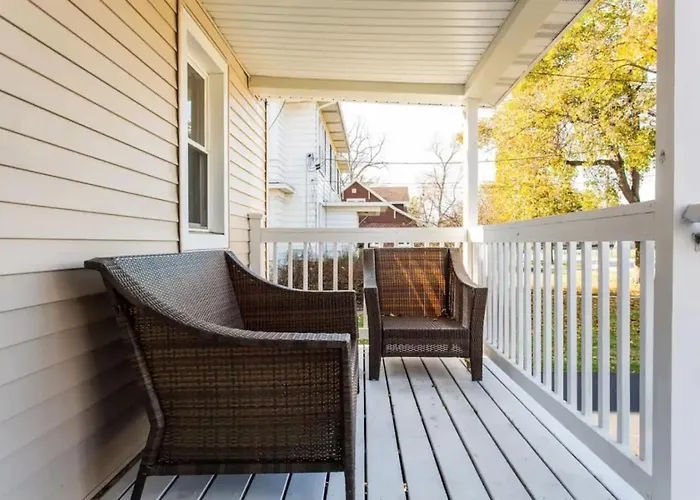 Great For Families Dt Libertyville Near Naval Base