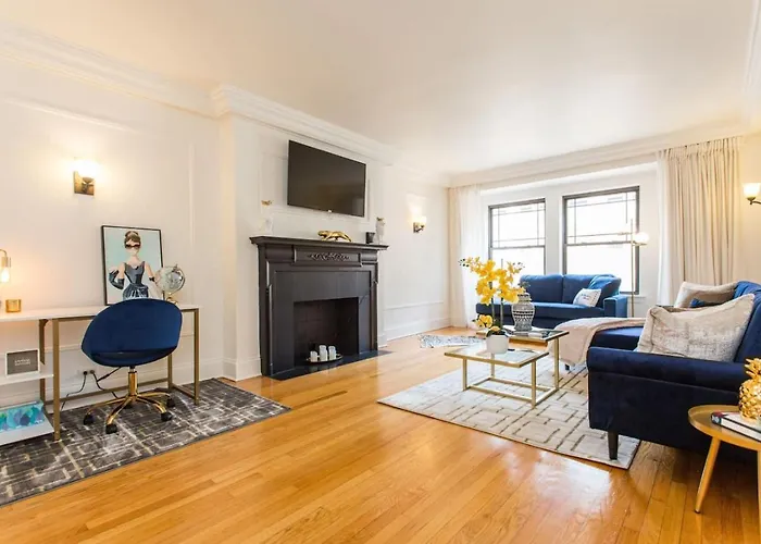 Downtown Magnificent Mile Sleep 20 6Bd-6Ba