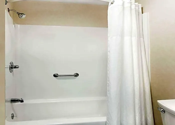 Days Inn By Wyndham El Paso