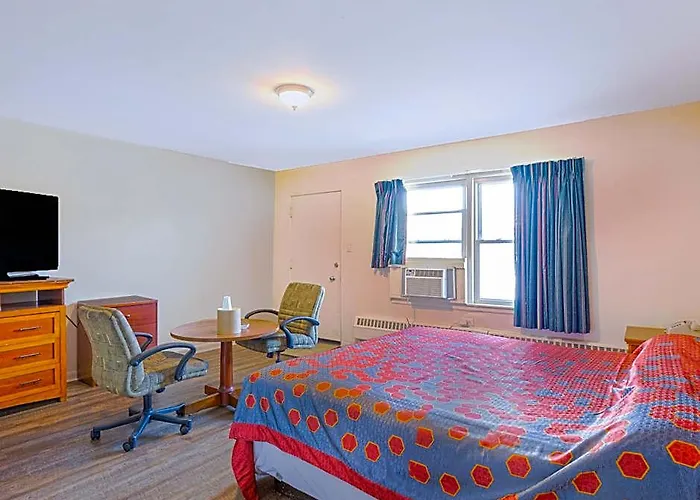 Manor Motel By Oyo Near Oak Brook Chicago Westchester