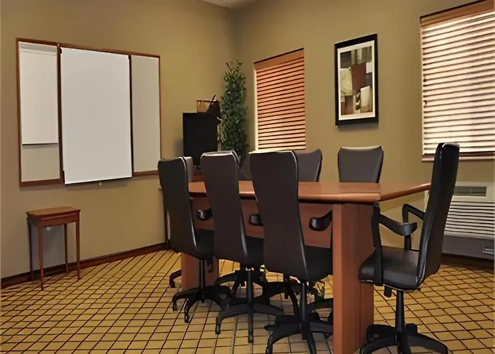 Candlewood Suites Springfield By Ihg