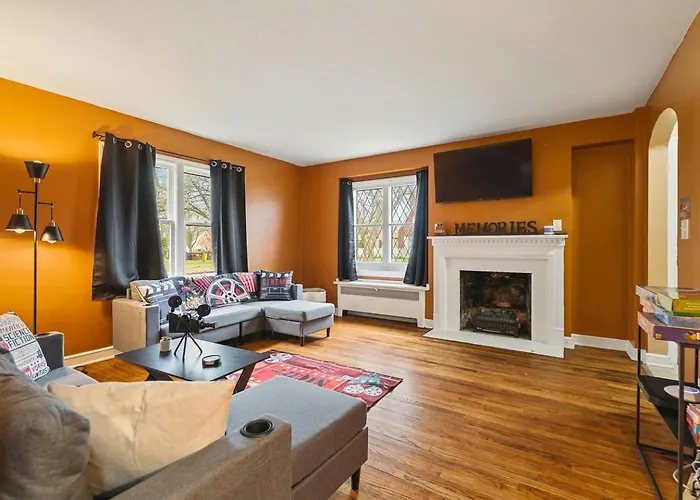 Theater Nights, Game Room & Balcony Delights