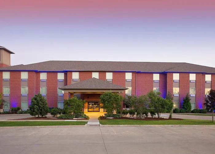 Parke Regency Hotel & Conference Center
