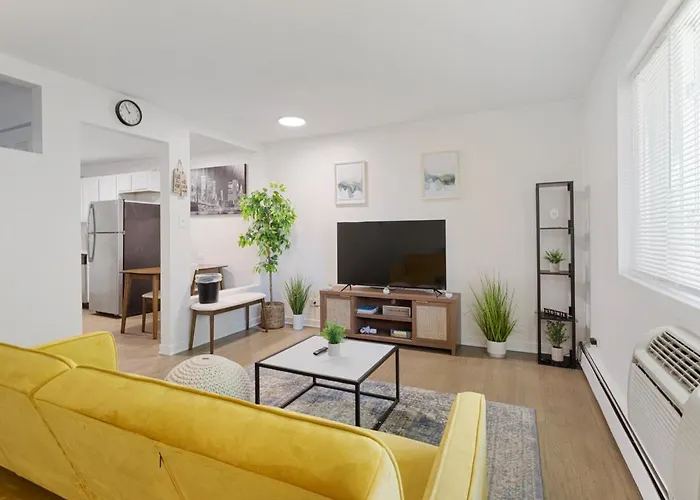Stylish 1Br,1Ba Near Lake In Rogers Park Free Parking