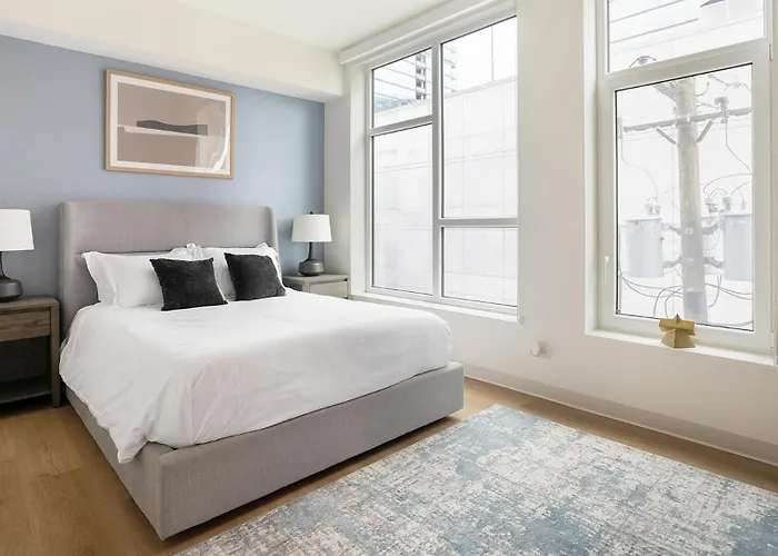 Landing Chic Studio In Lincoln Park