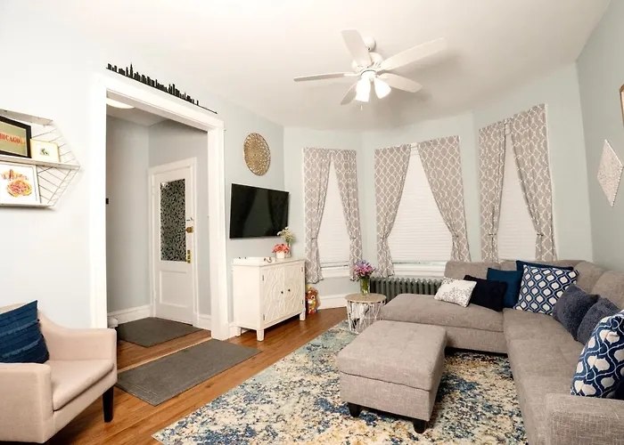 Chic & Comfy 3Br, Family Friendly