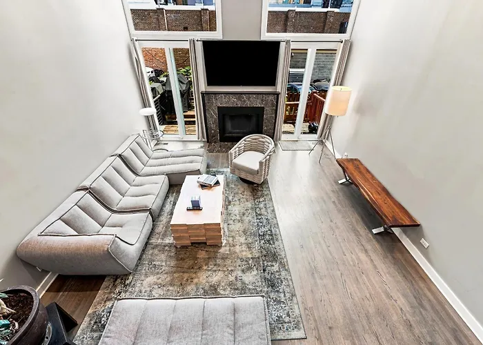 Skyline Views River West Townhouse; 2 Parking Incl Townhouse