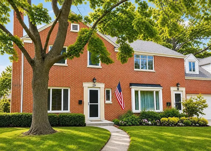 Coming 9/28 $80K Designer Reno, Walk To Ryan Field