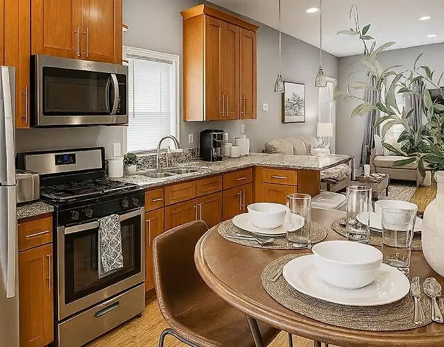 Bridgeport Bungalow Sleeps 4