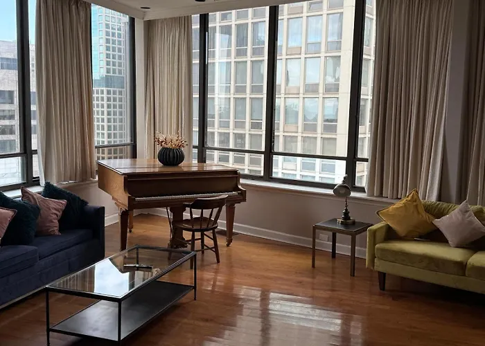 The Tremont Chicago Hotel