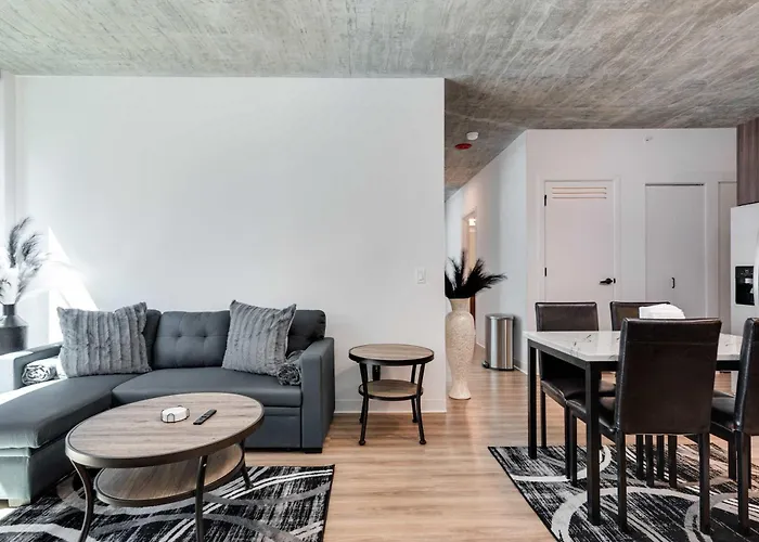 Wabash 4Br - Pool Free In & Out Parking 4