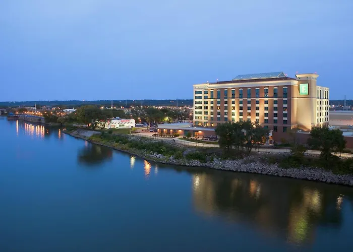 Embassy Suites East Peoria Hotel And Riverfront Conference Center